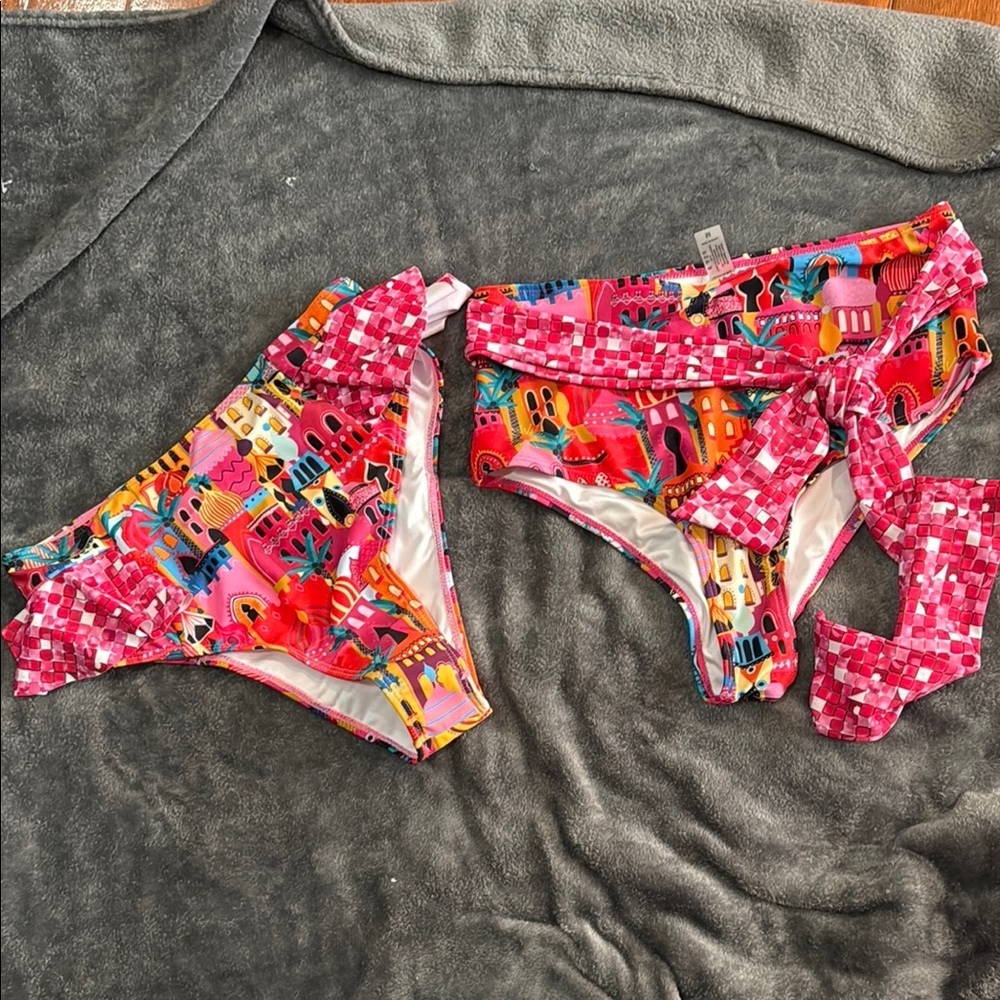 Colorful Patterned Bikini Set